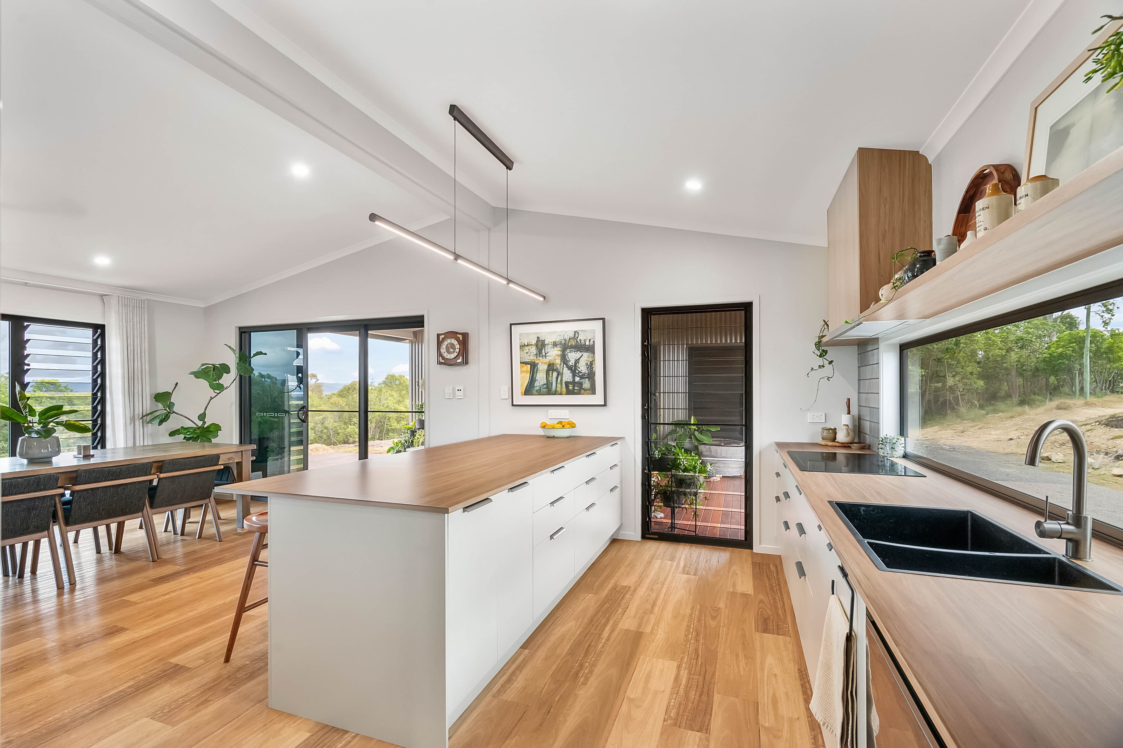 Oly Homes Modular 4 bedroom Bargara home design kitchen