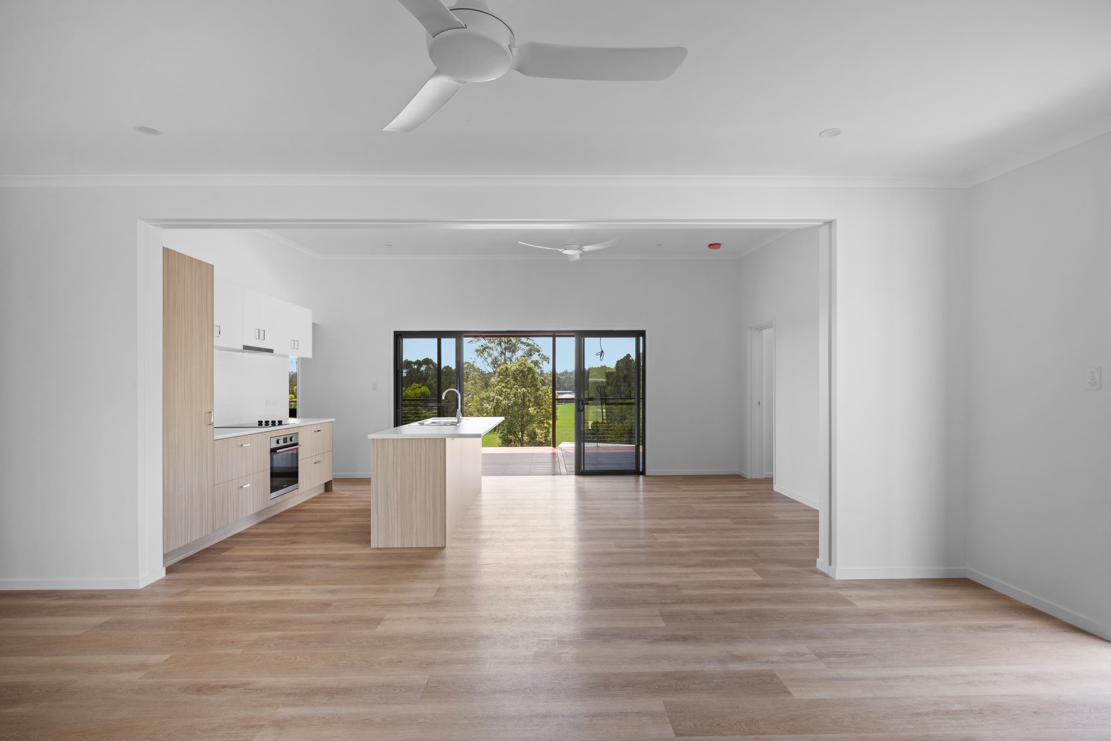 Oly Homes modular homes 4 bedroom macleay family home Kitchen open plan living 